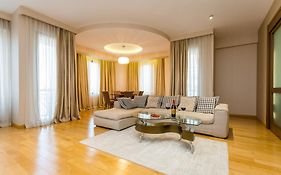 The Grand Apartment Lll