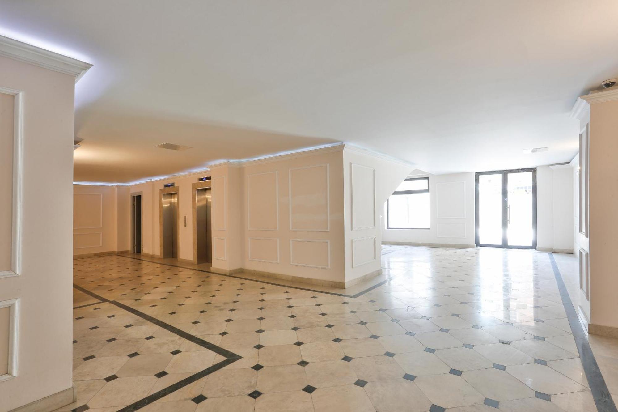 The Grand Apartment Lll Тбилиси Экстерьер фото