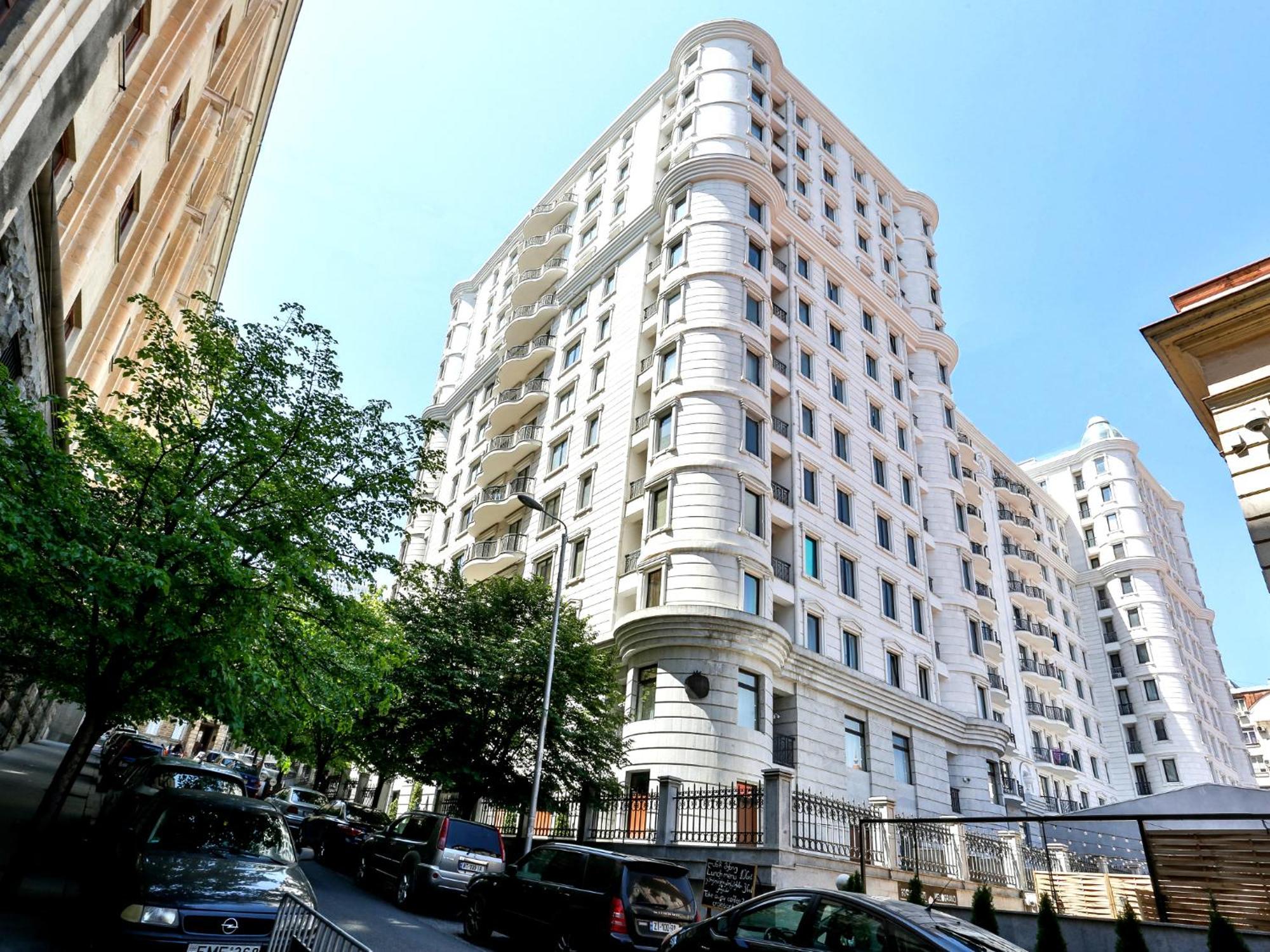 The Grand Apartment Lll Тбилиси Экстерьер фото