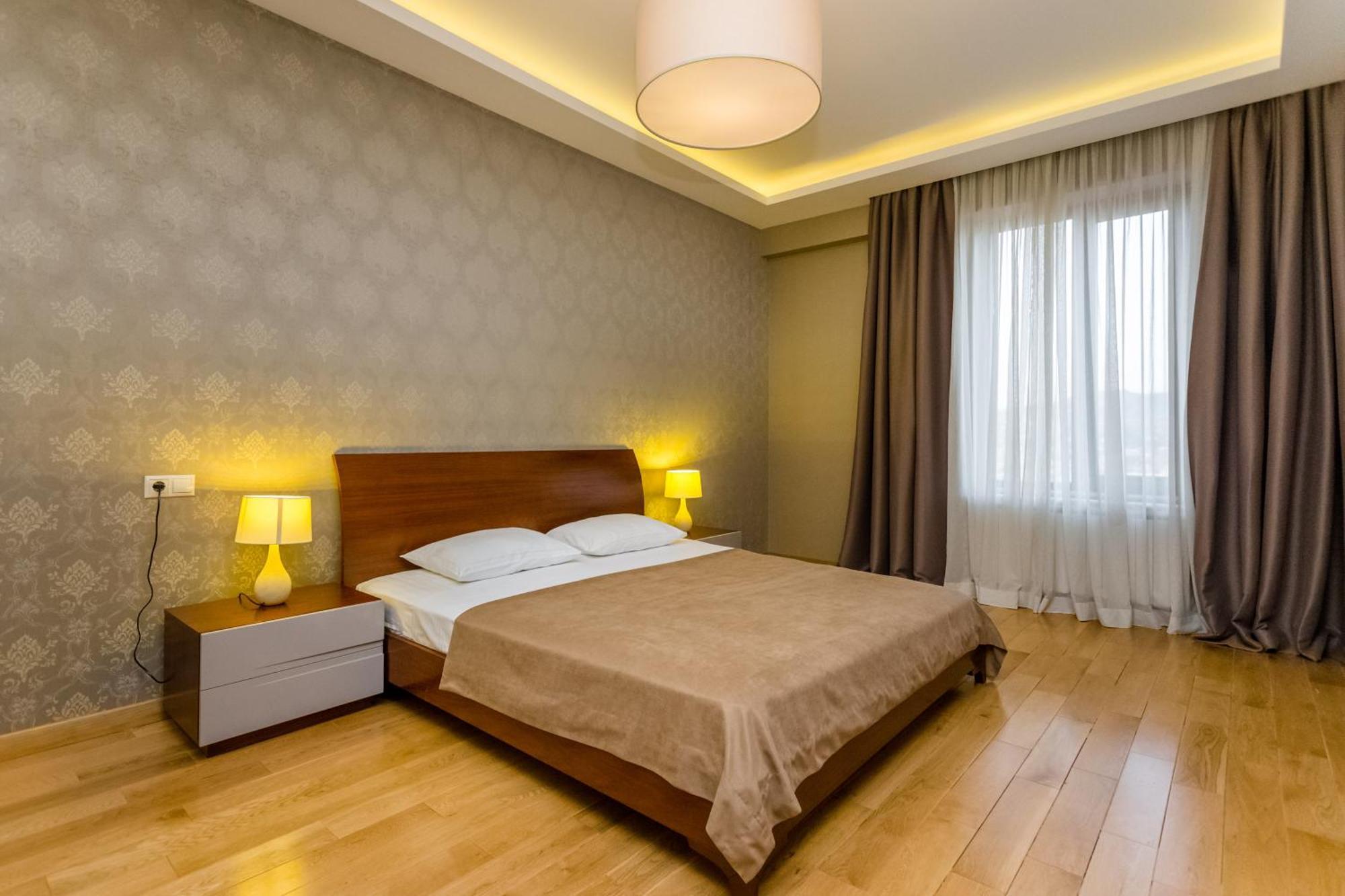 The Grand Apartment Lll Тбилиси Экстерьер фото