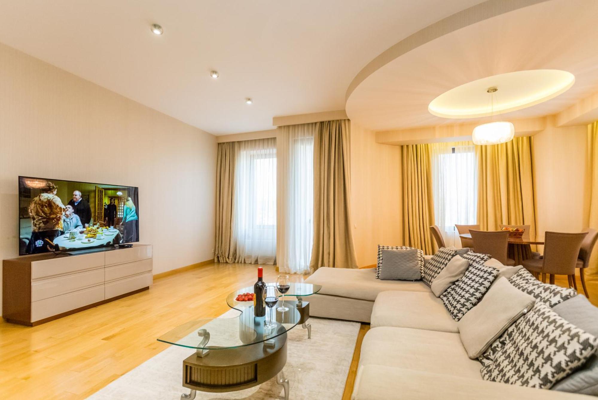 The Grand Apartment Lll Тбилиси Экстерьер фото